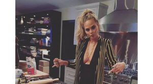 Two Delicious Recipes From Chrissy Teigen’s New Cookbook – Vogue
