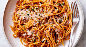Tomato Paste Pasta Recipe (5-Ingredients) | Kitchn – The Kitchn