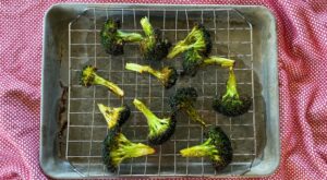 Roast Your Broccoli at a Lower Temperature – Yahoo Life