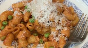 Pepp and Dolores Italian Restaurant in Cincinnati Ohio Review | Redhawk80 | NewsBreak Original