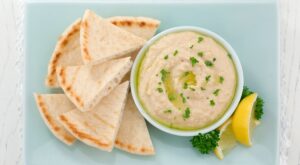 What To Serve With Pita Bread? 7 Best Side Dishes