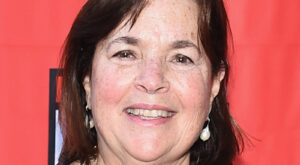 Ina Garten Elevates Whiskey Sours With Microwaved Bourbon Cherries – The Daily Meal