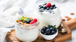 14 Of The Best Greek Yogurt Brands You Should Know About – The Daily Meal