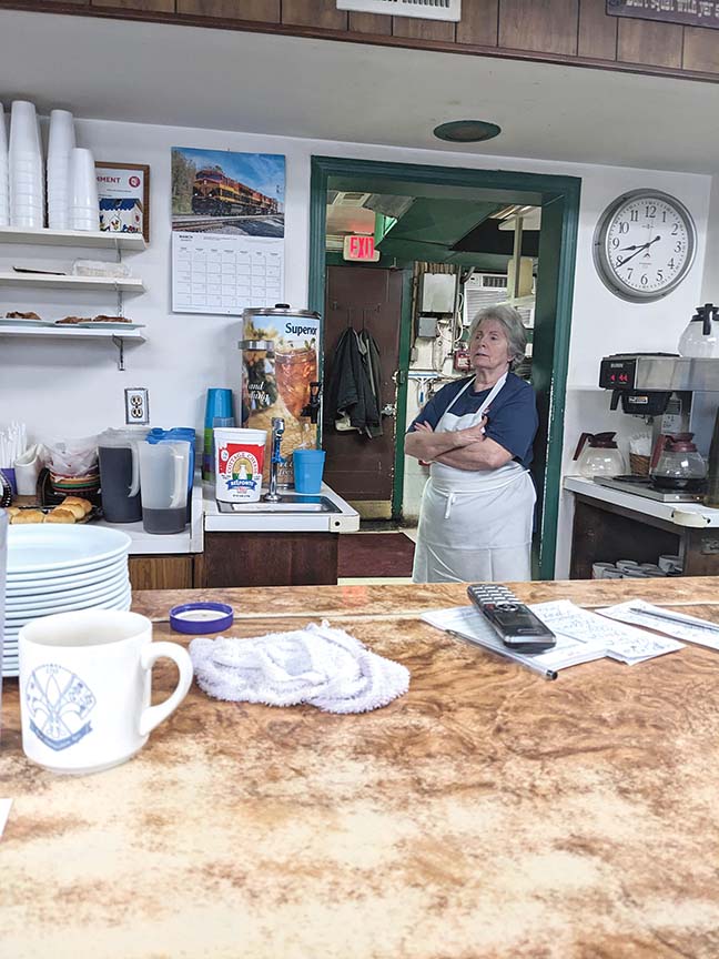 Comfort food cafe owner turns spatula over to new owner | Northeast News