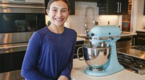 Fargo girl, 11, stirs up loyal customer base with Sweets Your Way baking business