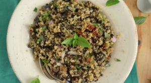 12 Lentil Quinoa Meals Perfect for Weeknight Meals!