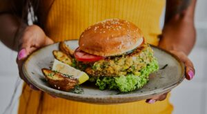 The 5 Best Veggie Burgers You Can Buy, Based on Our Taste Test