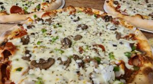 What Makes Quad City-Style Pizza Unique? – Tasting Table