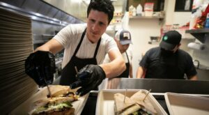 Tucson chef known for Italian fare opens burger spot