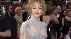Kate Hudson Looks Back at 2001 Oscars Dress That Was ‘Trashed’ by Critics: ‘Way Ahead of Our Time’