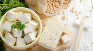 What is tofu? How to prepare, store, and cook tofu to ensure it’s full of flavour