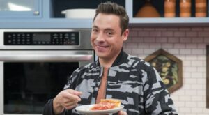 Is Jeff Mauro Married? Does He Have Children?
