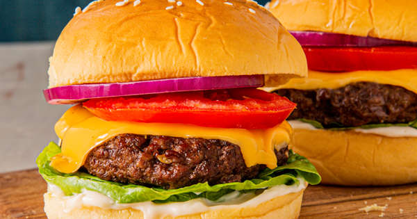 How To Make Beef Burgers The Right Way