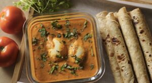 How To Make Maharashtrian-Style Anda Rassa (Egg Curry)