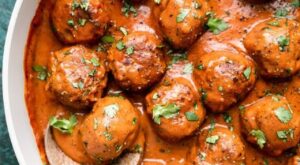Easy Beef Meatball Recipe – The Real Food Dietitians
