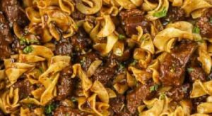 Make Beef and noodles recipe for a quick weeknight dinner. This easy homemade classic is ea… | Roast beef recipes, Easy beef and noodles recipe, Noodle recipes easy