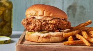 These 35 Chicken Sandwiches Are Worth Obsessing Over