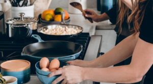 Can You Cook Eggs in Enameled Cast Iron? 7 Tips for Success