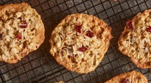 Cranberry-Coconut Oatmeal Cookies