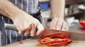 The Restaurant-Worthy Secret For Cooking Silky Smooth Red Peppers – The Daily Meal