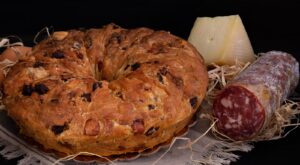 Prosciutto Bread: A Southern Italian Delicacy That