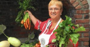 Cookbook legend Lidia Bastianich’s new book gives us hundreds of her favorite recipes