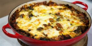 Whip up a classic Italian dinner with Giada’s 1-pan chicken and easy lasagna | Recipes, Skillet lasagna, Best lasagna recipe