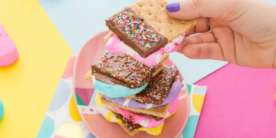 28 Epic Dessert Mashup Recipes to Satisfy ALL of Your Cravings