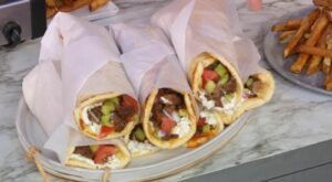 How to make Chef Jeff Mauro’s gyros and fries