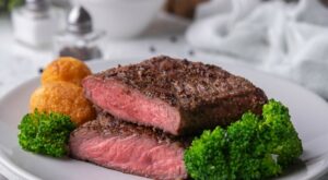 Easy Flat Iron Steak Recipe (Made In Just 15 Minutes)