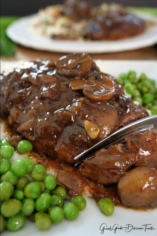 Salisbury Steak in Mushroom Onion Gravy | Homemade salisbury steak, Cube steak recipes, Beef steak recipes