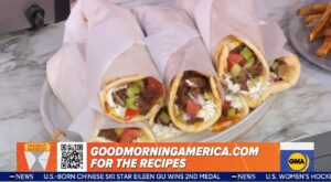 Takeout Fakeout: Jeff Mauro’s homemade Greek gyro and fries | Jeff Mauro is cooking up a storm in our studio! 

The chef shows how to make a takeout-inspired gyro and fries at home: gma.abc/3LwDRWd | By Good Morning America | Facebook