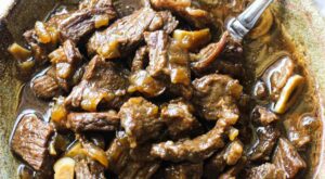 Easy beef tips and onion gravy