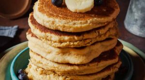 The Best Vegan Almond Flour Pancakes (Gluten-Free)