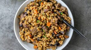 Beef and Barley Stew (Slow-Cooker ) | Slow cooker recipes healthy, Crockpot recipes slow cooker, Beef recipes