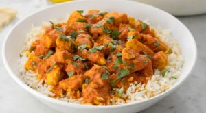 This Chicken Curry Will Satisfy The Whole Family