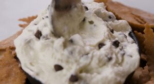 Cannoli Chips & Dip Will Be Your Favorite Gluten-Free Dessert | In this fun, easy recipe, cannoli is turned from a creamy ricotta-filled crispy shell to a chip and dip party favorite. | By Delish | Facebook