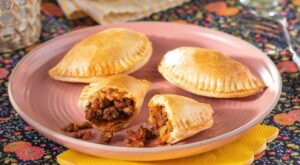 These Beef Empanadas Are Loaded With a Hearty, Meat Filling