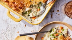 Easy Chicken Pot Pie – What’s Gaby Cooking
