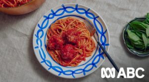 Comforting, delicious and a hit with the kids: Julia Busuttil Nishimura’s spaghetti and meatballs – ABC Everyday