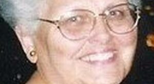 Anna V. D’Adamo, who was known for her Italian cooking, cookies and volunteerism, dies