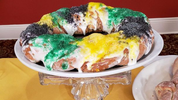 King cake recipe to make Mardi Gras at home feel like a New Orleans celebration
