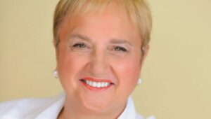 Celebrity chef Lidia Bastianich brings new memoir to The Music Hall