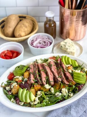 Easy Steak Salad with Roasted Potatoes – Millennial Kitchen