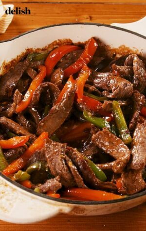 This Easy Skillet Pepper Steak Is Beef & Broccoli’s Tasty Cousin | Recipe | Grilled steak recipes, Recipes, Pepper steak