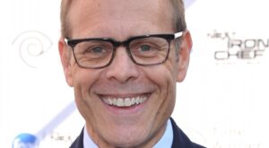 The Gluten-Free Pizza Brand Alton Brown Approves Of – Tasting Table