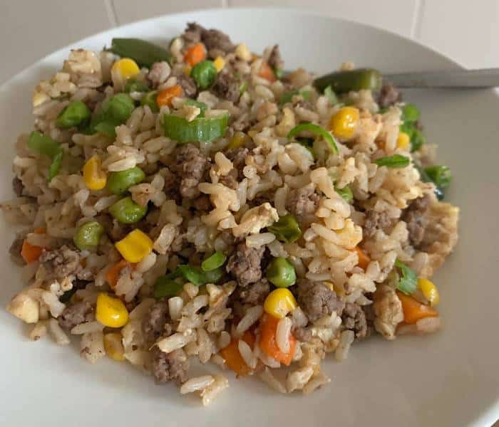 Easy Beef Fried Brown Rice With Veggies – Homecooknblog