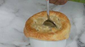 How To Make Geoffrey’s Chicken-Ramen Noodle Pot Pie | Geoffrey Zakarian’s Chicken Ramen Noodle Pot Pie takes comfort food to the next level 😍 | By Food Network | Facebook