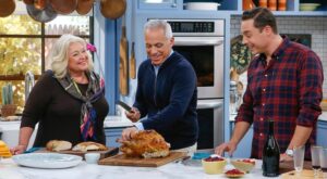 The Kitchen Video Gallery | Carving a turkey, Food network recipes, The kitchen food network