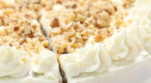 Low Carb Keto Carrot Cake (Gluten Free) | Perfect for Easter! 
This beautiful Low Carb Keto Carrot Cake is layered between creamy cheesecake and cream cheese frosting! This pretty cake is Nut… | By SugarFreeMom.com | Facebook